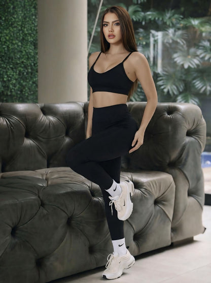 Essential conjunto   NEGRO